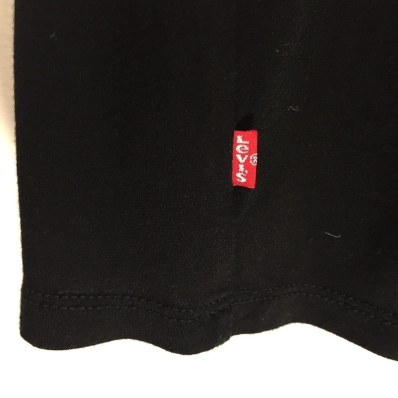 Levi's V-Neck Tee Womens Small Black T-Shirt Viscose Red Tab - Picture 4 of 6